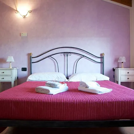 Farm stay Albarello Sona